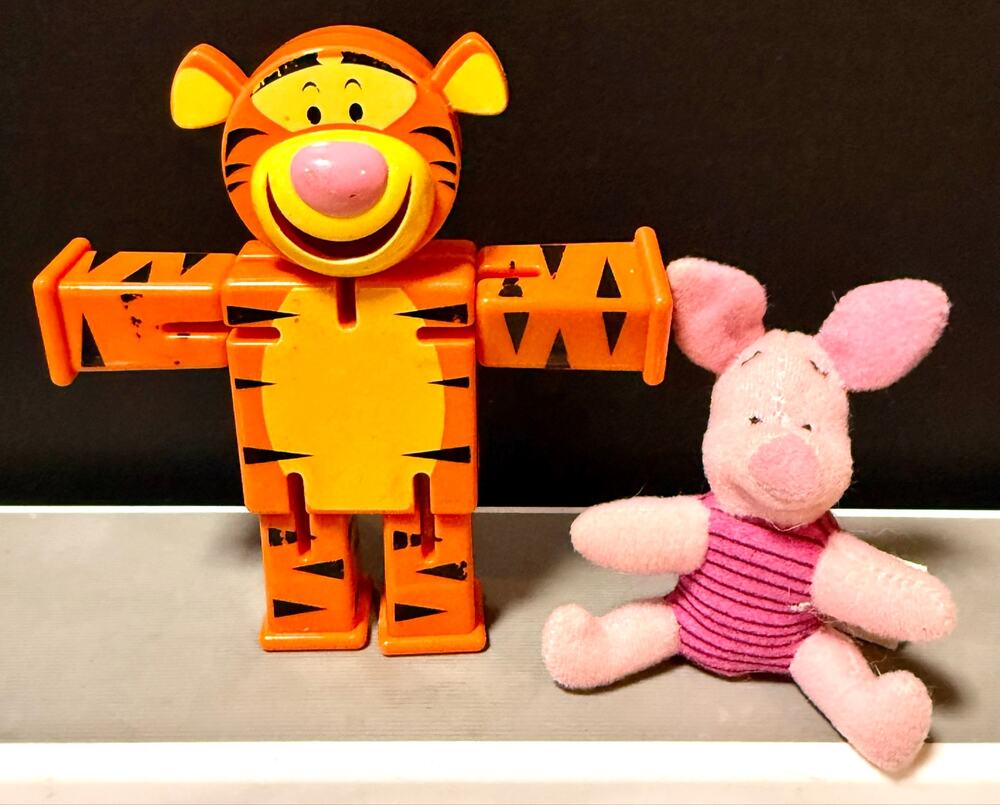 Disney Miniature Articulated Tigger Winnie the Pooh Disney Figure 3” plush Roo